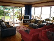 rental villa livingroom